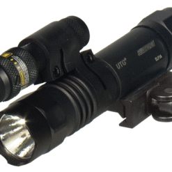 ไฟฉายและเลเซอร์สีเขียว ปืนยาว UTG รุ่น LT-ELP39Q