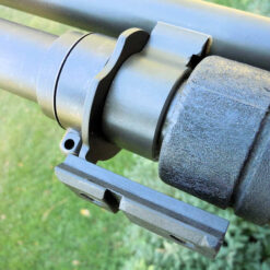 Alternative view of ราง Streamlight ปืน Remington 870