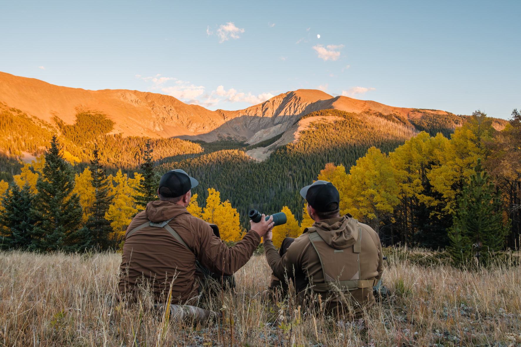 สโคปตาเดียว Swarovski AT Balance 18-45x65 Green - Image 10