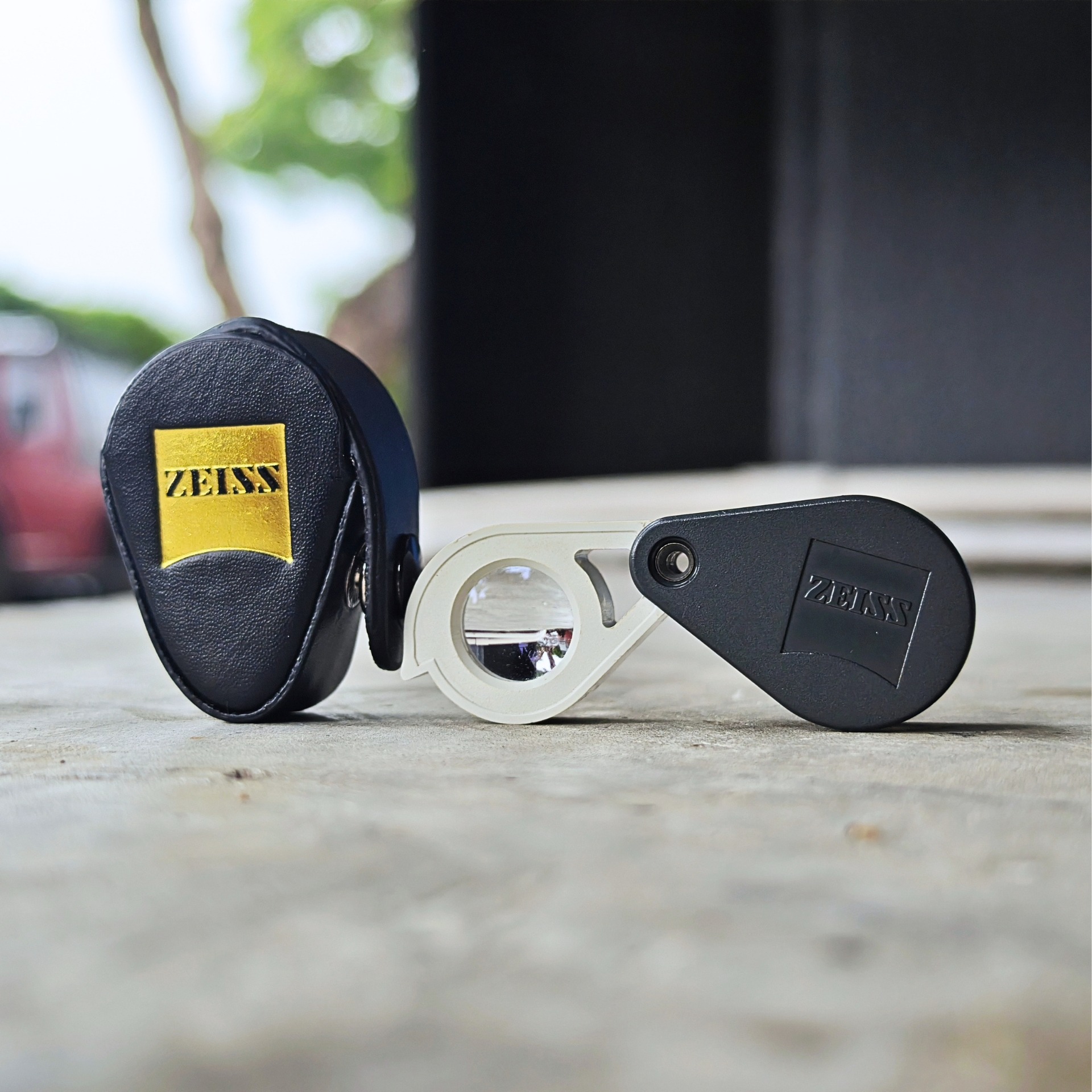 กล้องส่องพระ Zeiss D40 พร้อมซองหนังโลโก้ ทอง